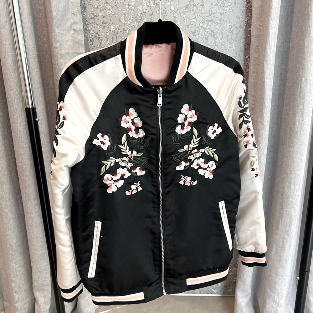 Reversible satin embroidered bomber jacket size 2-4